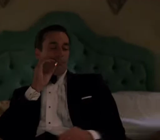 👩‍❤️‍👨 Стикер «MADMEN» для Telegram