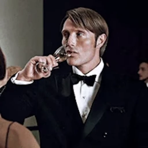🍸 Стикер «Мадс Миккельсен» для Telegram