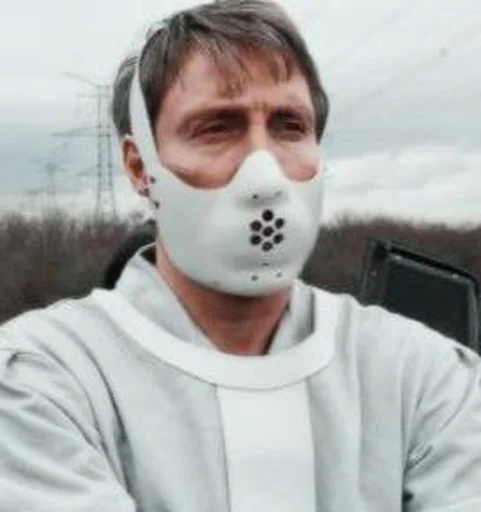 👀 Стикер «beloved mads» для Telegram