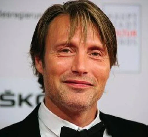 😊 Стикер «beloved mads» для Telegram
