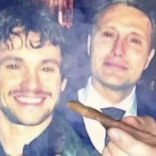 🚬 Стикер «beloved mads» для Telegram