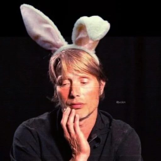 🐰 Стикер «Mads Mikkelsen» для Telegram