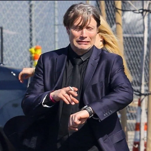 😖 Стикер «Mads Mikkelsen» для Telegram