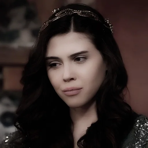 🍒 Стикер «Mahfiruz Hatice Sultan» для Telegram