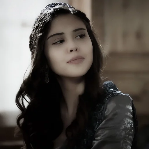 🍒 Стикер «Mahfiruz Hatice Sultan» для Telegram