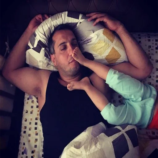 😴 Стикер «maikl ny» для Telegram