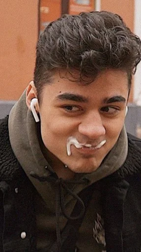 🤤 Стикер «Любимые кдм» для Telegram