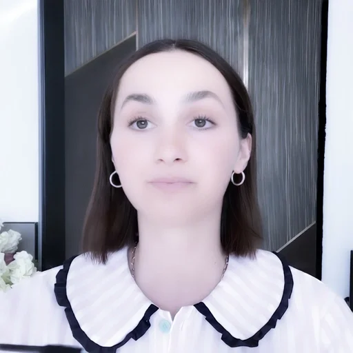 ☕️ Стикер «Maude Apatow» для Telegram
