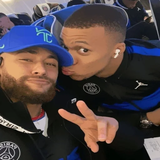 🐢 Стикер «Kylian Mbappe» для Telegram