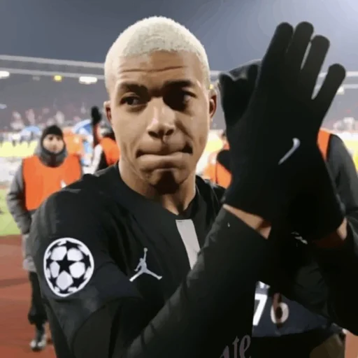 🐢 Стикер «Kylian Mbappe» для Telegram