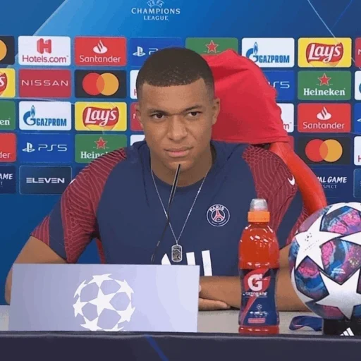 🐢 Стикер «Kylian Mbappe» для Telegram