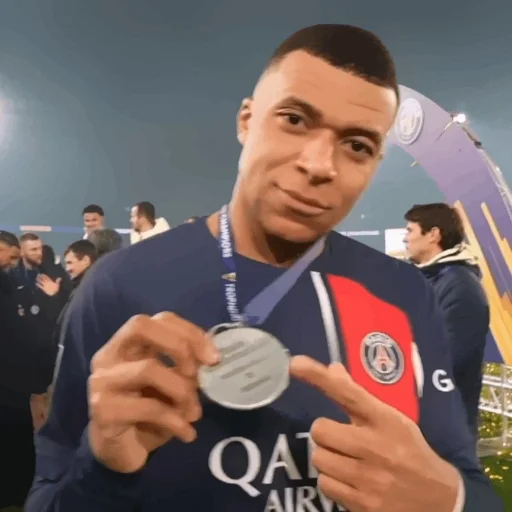 🐢 Стикер «Kylian Mbappe» для Telegram