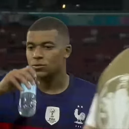 🐢 Стикер «Mbappé» для Telegram