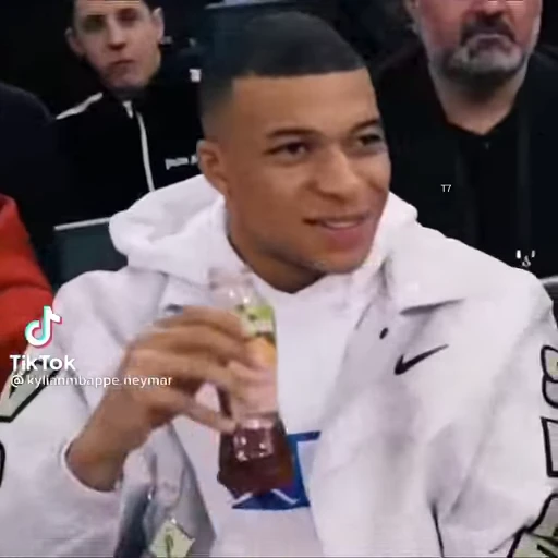 🐢 Стикер «Mbappé» для Telegram