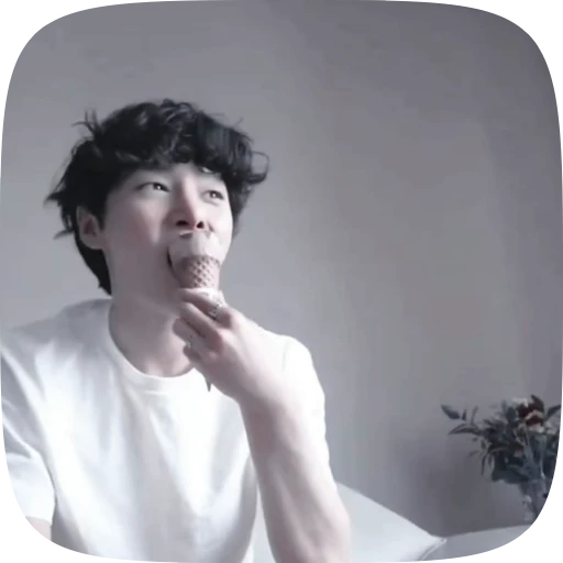 🥵 Стикер «(()¡JEONGIN» для Telegram