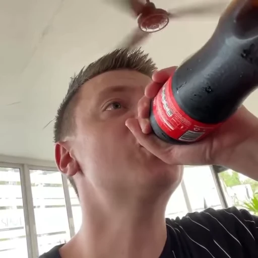 🥤 Стикер «MELLSTROY» для Telegram
