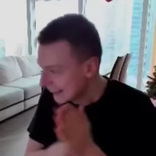 😂 Стикер «MELLSTROY» для Telegram