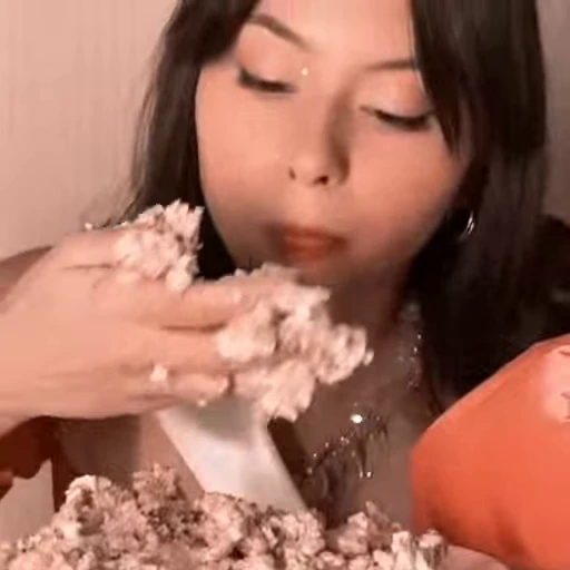 🍣 Стикер «⭑🍣``𝖽𝗈𝗋𝖺 𝖻𝗒» для Telegram