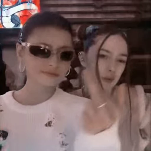 🍣 Стикер «⭑🍣``𝖽𝗈𝗋𝖺 𝖻𝗒» для Telegram