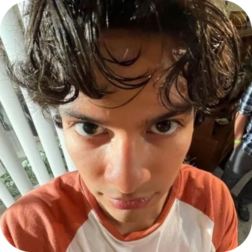 🥰 Стикер «Miguel Diaz» для Telegram