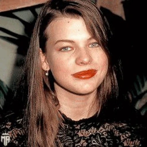 😄 Стикер «Mila Jovovich» для Telegram
