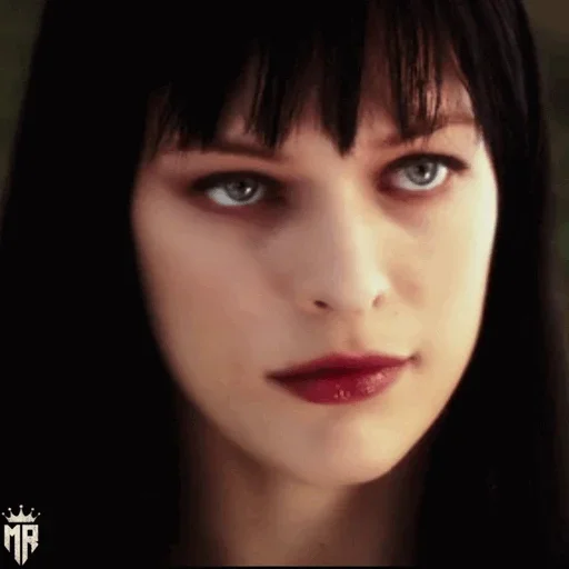 😗 Стикер «Mila Jovovich» для Telegram