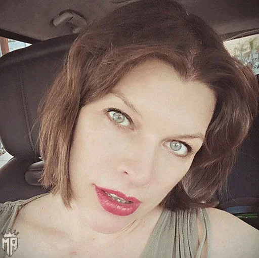 👠 Стикер «Mila Jovovich» для Telegram
