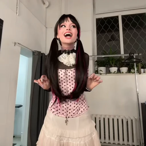 💃 Стикер «Milana Star» для Telegram