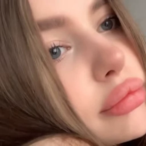 🫠 Стикер «Стримерши» для Telegram