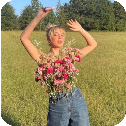 🌸 Стикер «Милли Бобби Браун» для Telegram