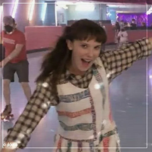 🛼 Стикер «Millie Bob» для Telegram