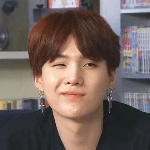 😏 Стикер «MinSUGA» для Telegram