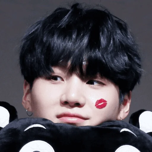 😽 Стикер «MinSUGA» для Telegram