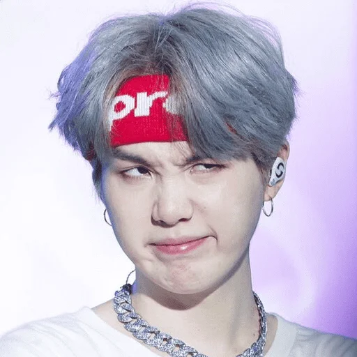 😼 Стикер «MinSUGA» для Telegram