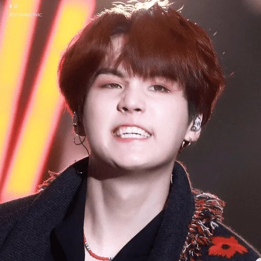 😼 Стикер «MinSUGA» для Telegram