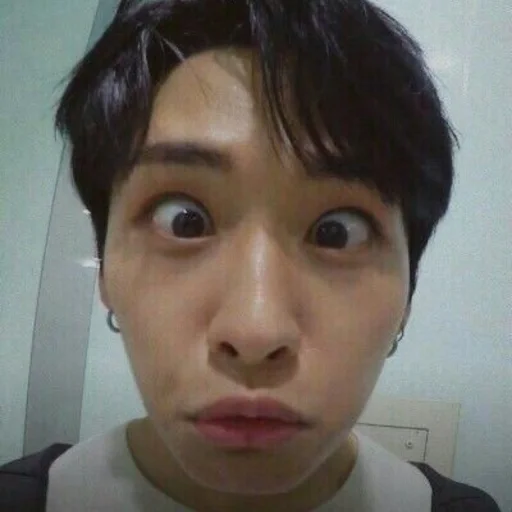 💫 Стикер «minhoee» для Telegram