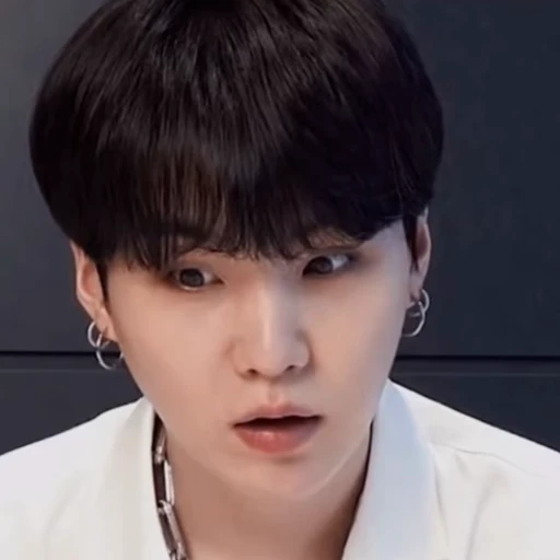 😨 Стикер «Suga» для Telegram