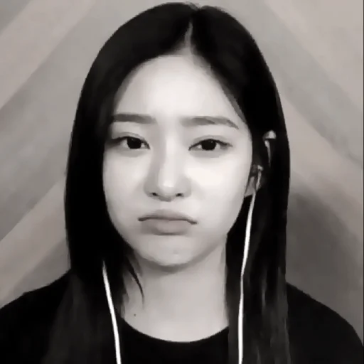 🦷 Стикер «۰. ݁⸙ minju ִֶָ» для Telegram