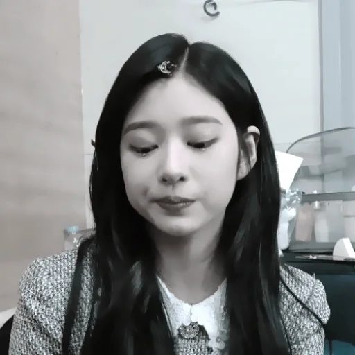 🦷 Стикер «۰. ݁⸙ minju ִֶָ» для Telegram