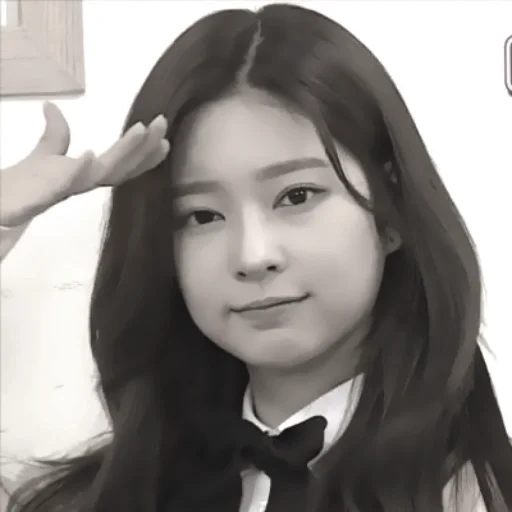 🦷 Стикер «۰. ݁⸙ minju ִֶָ» для Telegram