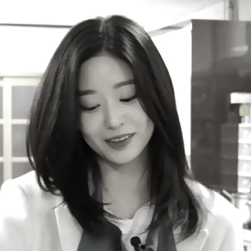 🦷 Стикер «۰. ݁⸙ minju ִֶָ» для Telegram