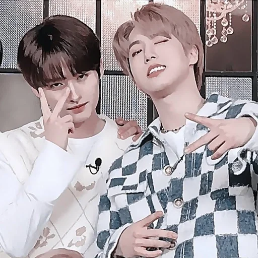 😏 Стикер «MinSung» для Telegram