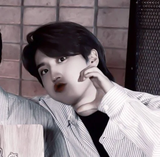 💗 Стикер «MinSung» для Telegram