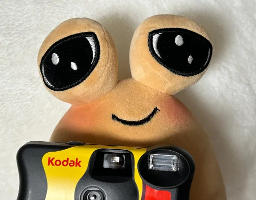 📷 Стикер «Miserable pou» для Telegram