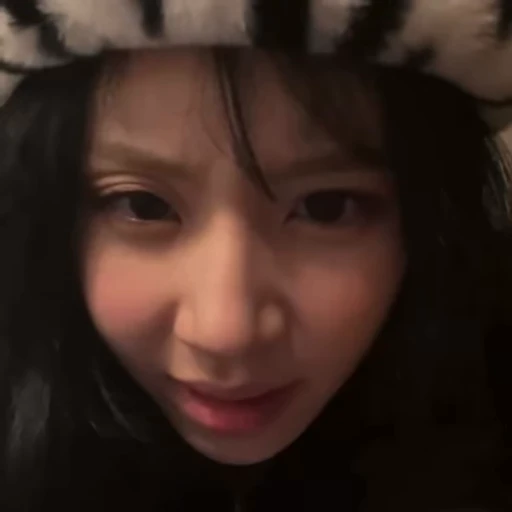 🌥️ Стикер «Chaeng» для Telegram