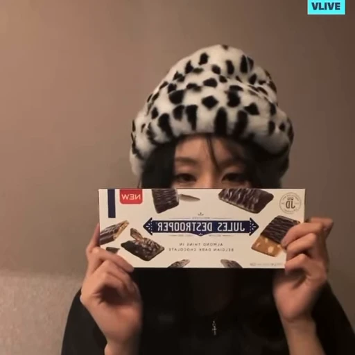 🌥️ Стикер «Chaeng» для Telegram