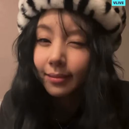 🦨 Стикер «Chaeng» для Telegram