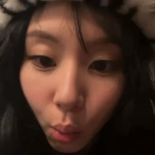 🦨 Стикер «Chaeng» для Telegram