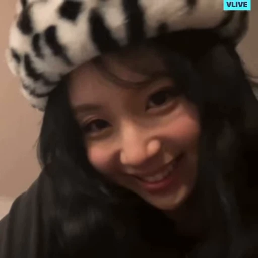 🦨 Стикер «Chaeng» для Telegram