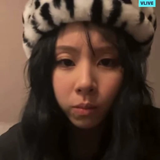 🌥️ Стикер «Chaeng» для Telegram
